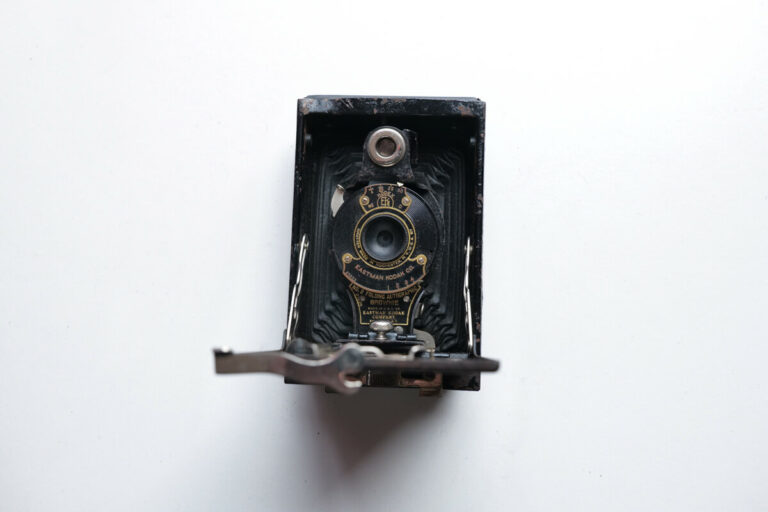 Kodak No.2 Folding Autographic Brownie​ vu de face